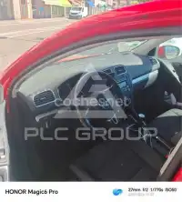 2010 Volkswagen GOLF