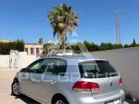 2010 Volkswagen GOLF