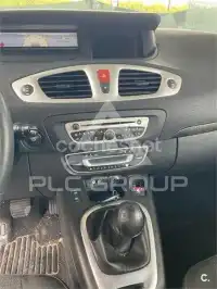 2010 Renault Scenic