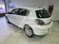 2010 Opel Astra
