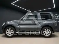 2011 Mitsubishi MONTERO