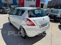 2011 Suzuki SWIFT
