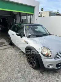 2011 Mini COOPER