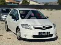 2011 Toyota AURIS