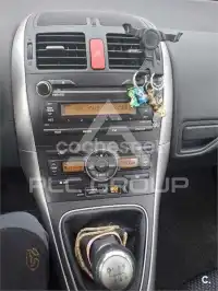 2011 Toyota AURIS