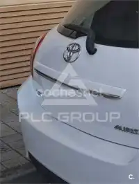 2011 Toyota AURIS