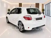2011 Toyota AURIS