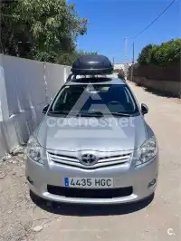2011 Toyota AURIS