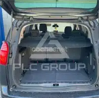 2011 Peugeot 5008