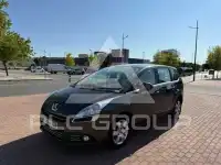 2011 Peugeot 5008