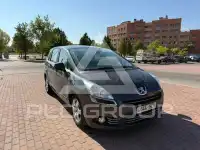 2011 Peugeot 5008