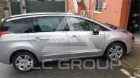 2011 Peugeot 5008