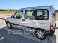 2011 Peugeot Partner