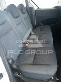 2011 Peugeot Partner