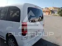 2011 Peugeot Partner