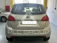 2011 KIA Venga