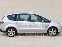 2011 Ford S-Max