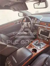 2011 Volkswagen PHAETON