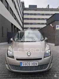 2011 Renault Scenic