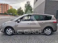 2011 Renault Scenic