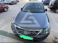 2011 Renault Latitude