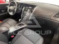 2011 Renault Latitude