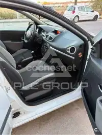 2011 Renault Clio