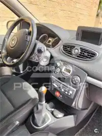 2011 Renault Clio