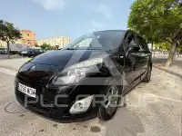 2011 Renault Grand Scenic