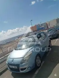 2011 Renault Grand Scenic