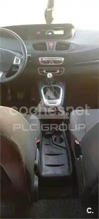 2011 Renault Grand Scenic