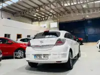 2011 Opel Astra