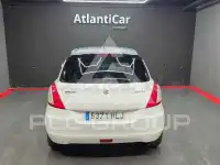 2012 Suzuki SWIFT