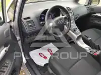 2012 Toyota AURIS