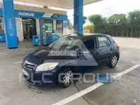 2012 Toyota AURIS