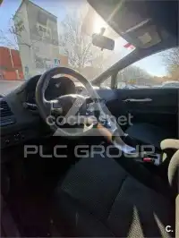 2012 Toyota AURIS