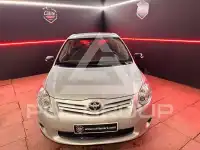 2012 Toyota AURIS