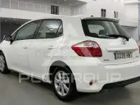 2012 Toyota AURIS
