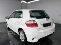 2012 Toyota AURIS