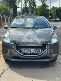 2012 Peugeot 208