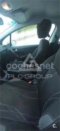2012 Peugeot 208
