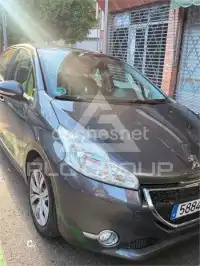 2012 Peugeot 208