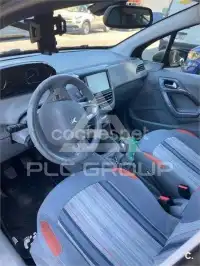 2012 Peugeot 208