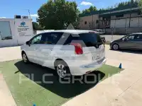 2012 Peugeot 5008