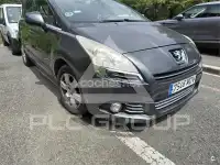2012 Peugeot 5008