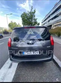 2012 Peugeot 5008