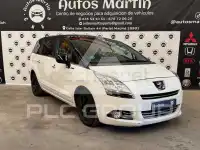 2012 Peugeot 5008
