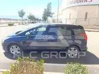2012 Peugeot 5008