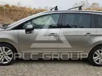 2012 Peugeot 5008