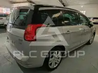 2012 Peugeot 5008